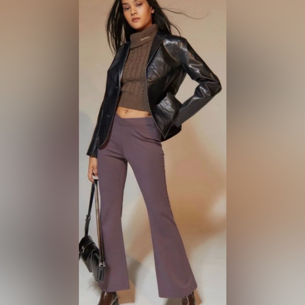 Urban Outfitter Low Rise Flare Pant Size 8